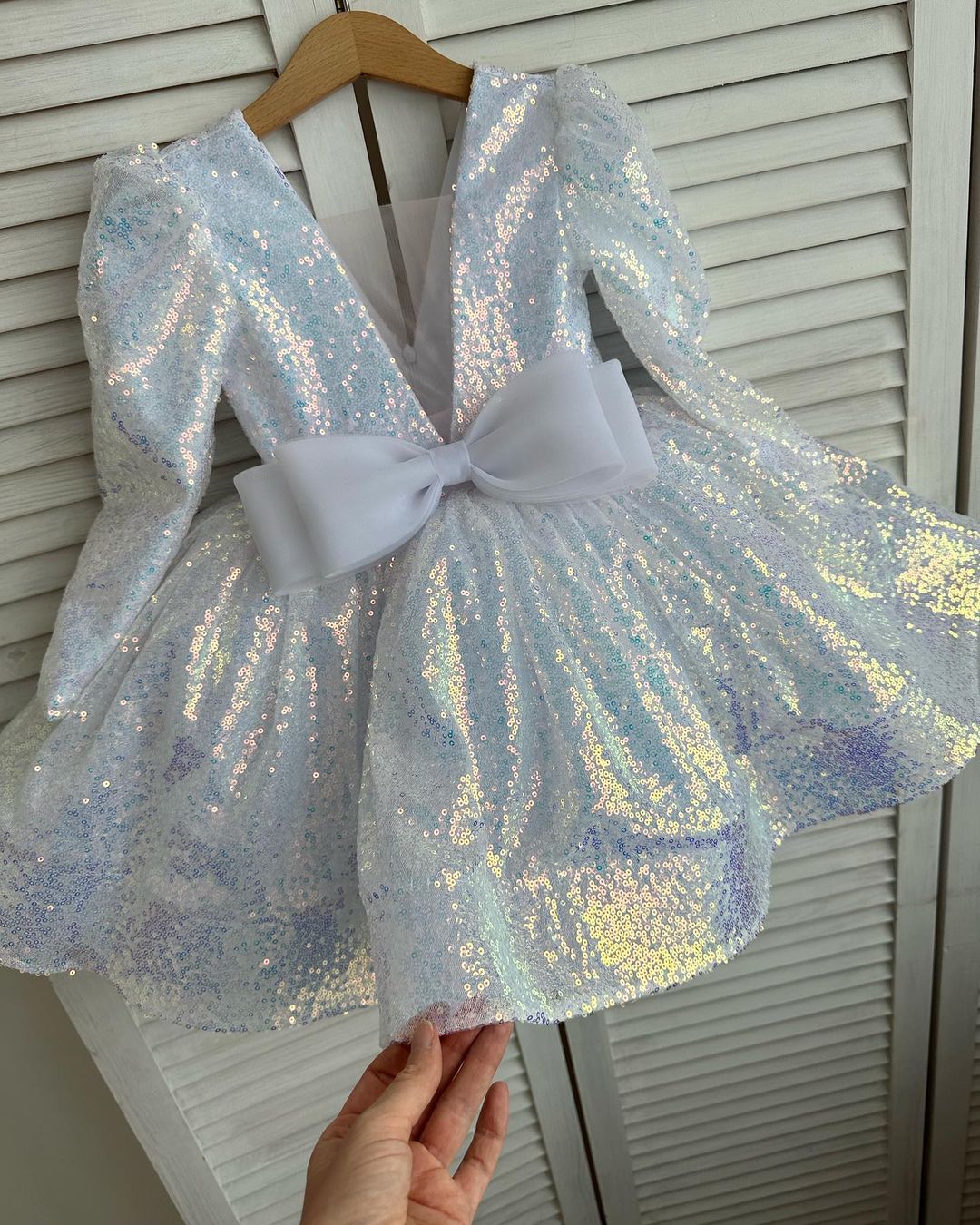 White Glitter dress with bow on belt