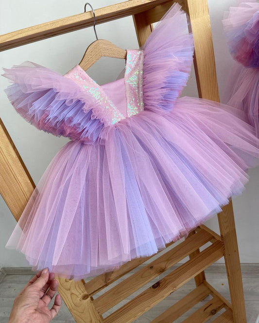 Butterfly dress in pink-lilac gradient