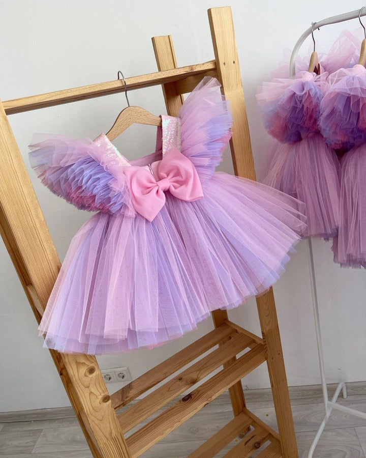 Butterfly dress in pink-lilac gradient