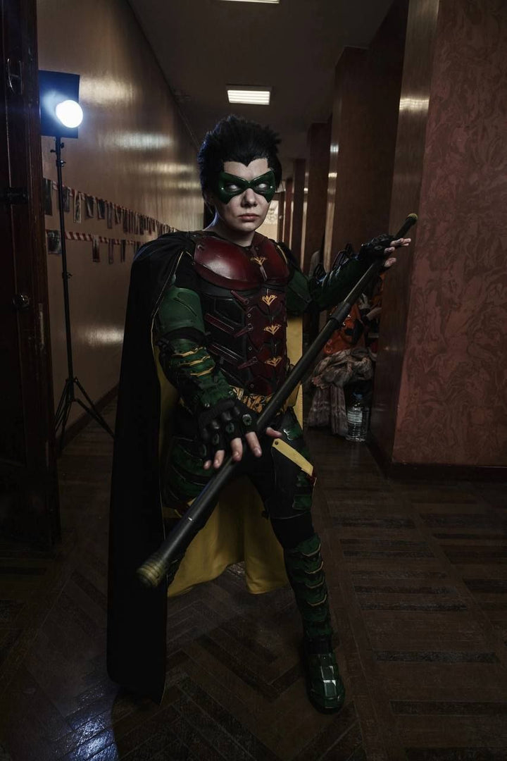 Robin cosplay suit