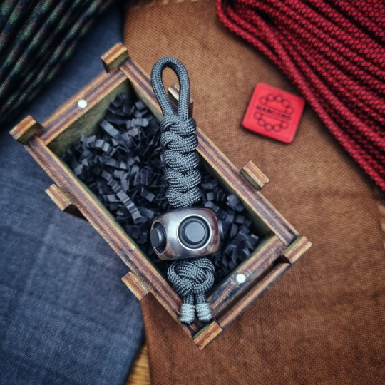 Spinner lanyard keychain Bead
