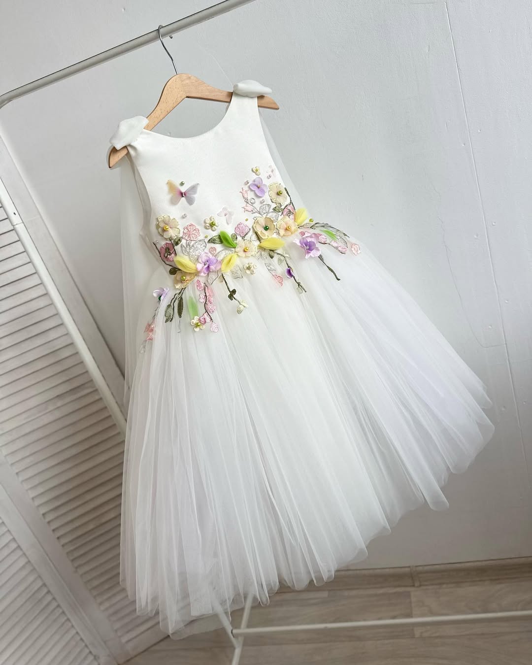 Elegant White Tulle Dress – Handmade Flower Girl Dress with Floral Embroidery