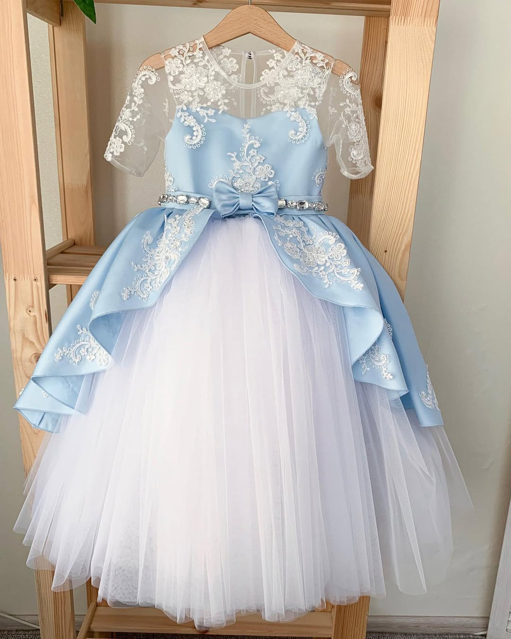 Girls party dress Cinderella character costume