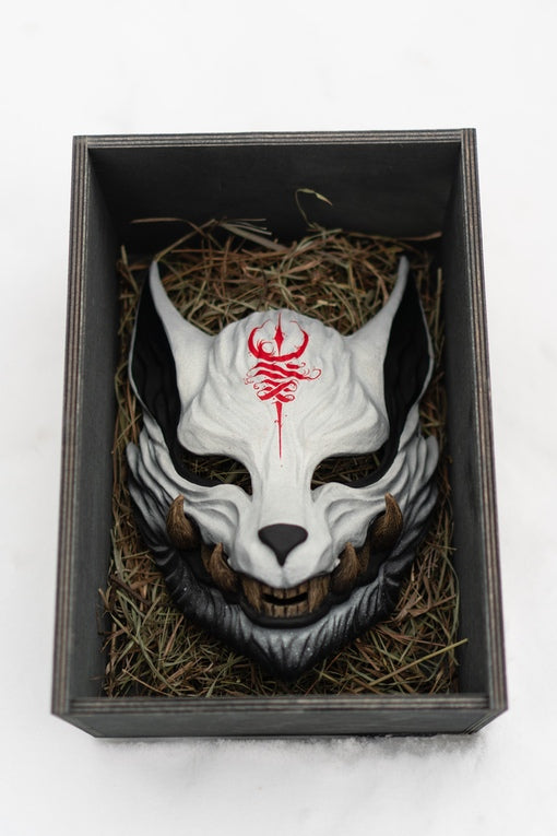 Japan Oni Mask of Wolf: Shaman