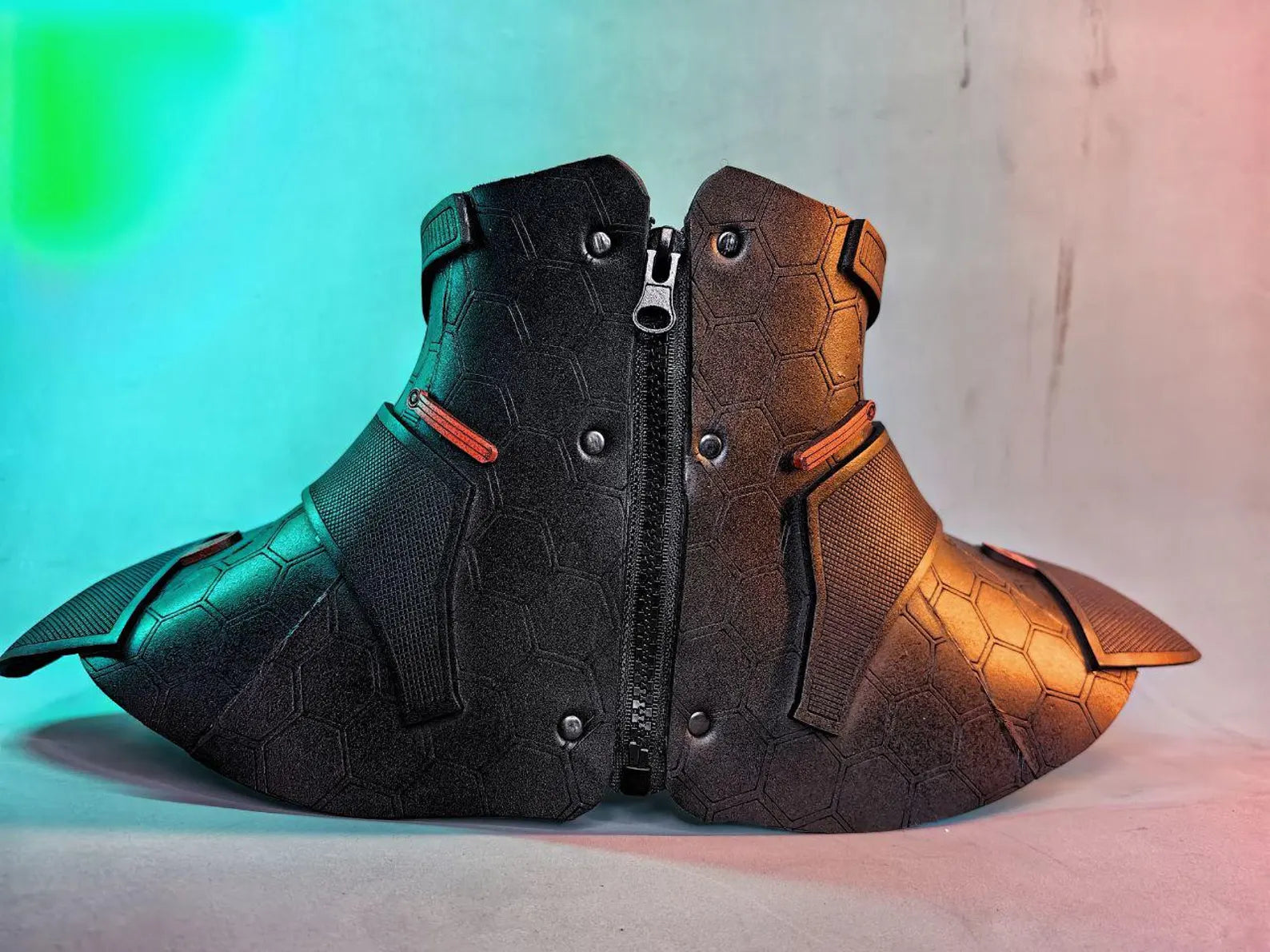 The neck for Red Hood