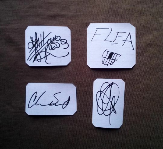 Red Hot Chili Peppers stickers autographs Anthony Kiedis, Flea, Chad, Frusciante