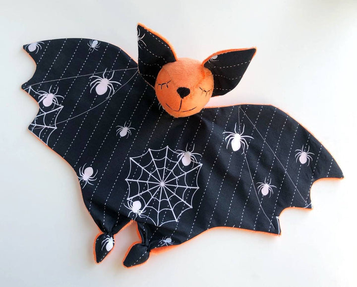 Halloween baby gift, Halloween baby shower gift, Halloween bat lovey blanket, Halloween bat plush, stuff orange bat for baby, Halloween