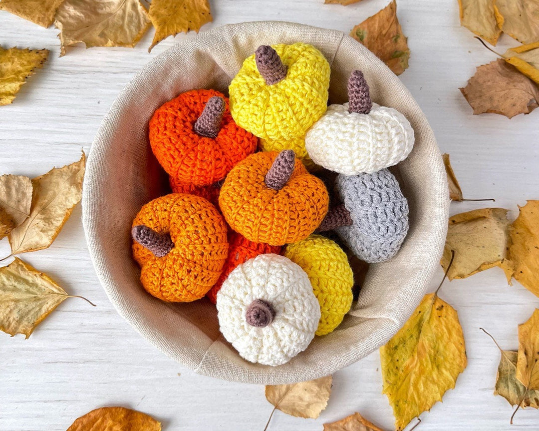 Pumpkin garland, Crochet pumpkins, Crochet garland, Farmhouse garland, Halloween crochet, Thanksgiving garland, Fall decor