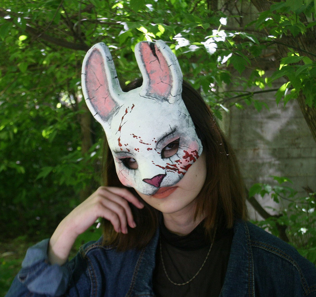 Dead by Daylight Huntress Mask Cosplay – Wearable Gaming Costume