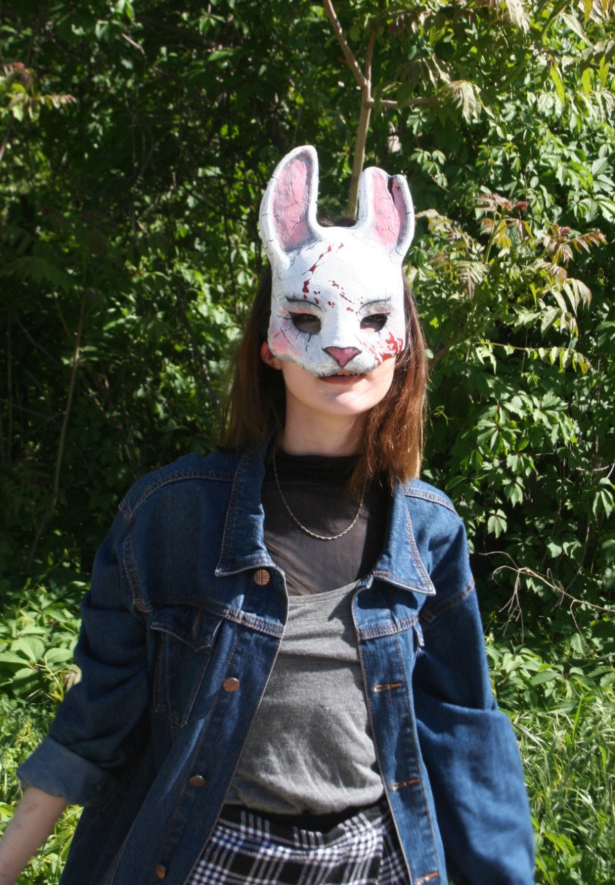 Dead by Daylight Huntress Mask Cosplay – Wearable Gaming Costume